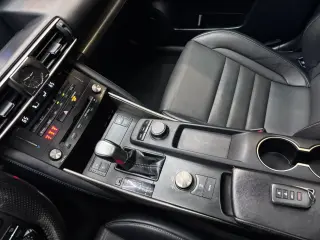 2018 LEXUS IS