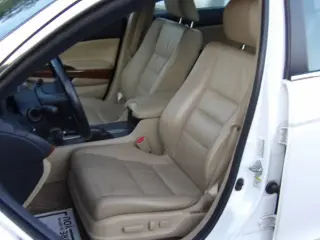 2011 HONDA ACCORD