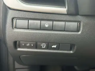 Nissan Rogue 2025 Tracción Total (AWD) SV de 4 puertas tipo Crossover