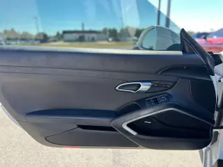 2015 PORSCHE 911