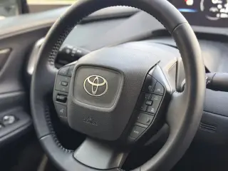 2025 Toyota PRIUS