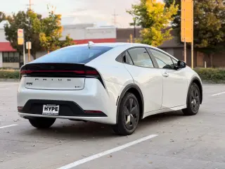 2025 Toyota PRIUS