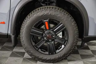 Nissan Rogue 2025 AWD SV 4 puertas Crossover