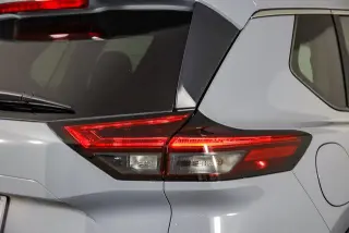 Nissan Rogue 2025 AWD SV 4 puertas Crossover