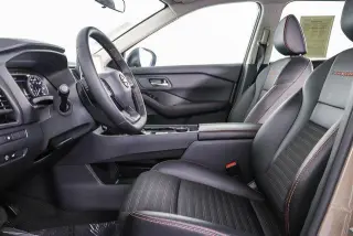 Nissan Rogue 2025 AWD SV 4 puertas Crossover