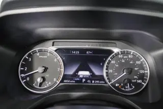 Nissan Rogue 2025 AWD SV 4 puertas Crossover