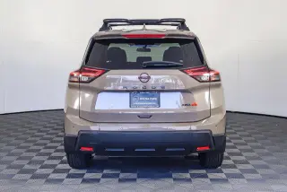 Nissan Rogue 2025 AWD SV 4 puertas Crossover