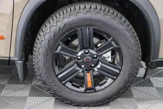 Nissan Rogue 2025 AWD SV 4 puertas Crossover