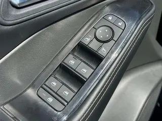 Nissan Rogue 2026 AWD SV de 4 puertas Crossover