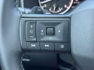 Nissan Rogue 2026 AWD SV 4 puertas Crossover