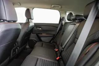Nissan Rogue 2025 AWD SV 4 puertas Crossover