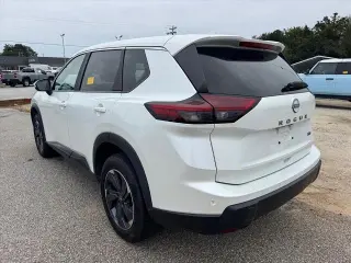 Nissan Rogue 2024 SV 4p Crossover