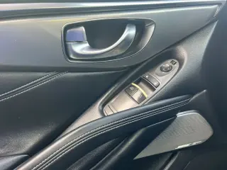 2017 INFINITI Q60