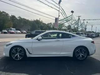 2017 INFINITI Q60