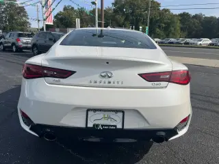 2017 INFINITI Q60