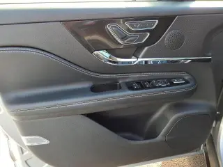 Lincoln Corsair 2024 AWD Premiere 4dr SUV