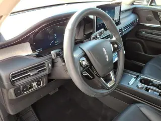 Lincoln Corsair 2024 AWD Premiere 4dr SUV