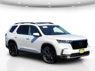 Honda Pilot 2025 AWD Touring+ 4 puertas SUV