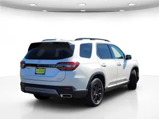 Honda Pilot 2025 AWD Touring+ 4 puertas SUV