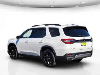 Honda Pilot 2025 AWD Touring+ 4 puertas SUV
