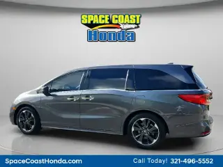Honda Odyssey 2023 Elite Minivan de 4 puertas