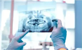 DENTISTA EN COSTA MESA