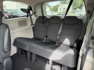 2010 Dodge Grand Caravan SE