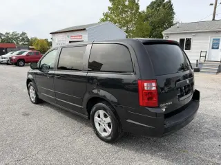 2010 Dodge Grand Caravan SE