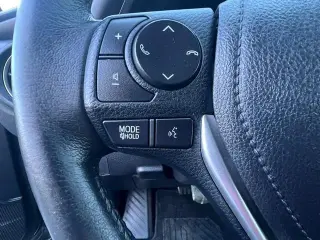 2017 Toyota Corolla L CVT (Natl)