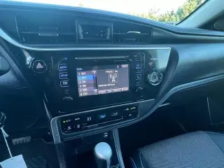 2017 Toyota Corolla L CVT (Natl)