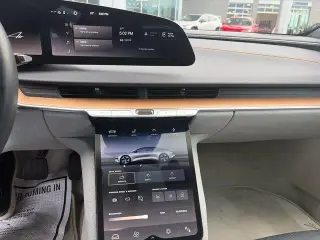 Lucid Air 2023 AWD Touring 4dr Sedan