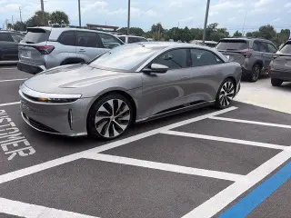 Lucid Air 2023 AWD Touring 4dr Sedan