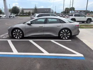 Lucid Air 2023 AWD Touring 4dr Sedan