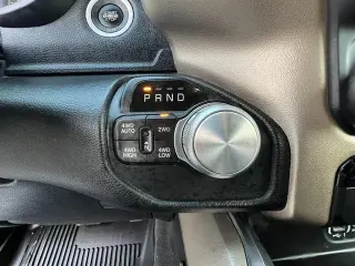 2021 RAM 1500 Laramie 4x4 Crew Cab 5'7" Box