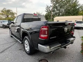 2021 RAM 1500 Laramie 4x4 Crew Cab 5'7" Box