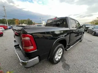2021 RAM 1500 Laramie 4x4 Crew Cab 5'7" Box