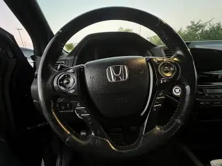 2017 Honda Ridgeline Black Edition 4x4 Crew Cab 5.3' Bed