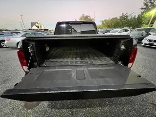 2017 Honda Ridgeline Black Edition 4x4 Crew Cab 5.3' Bed