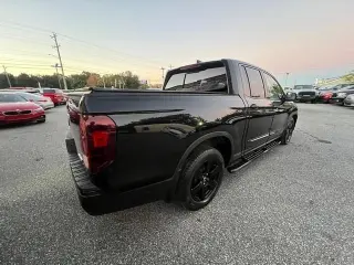 2017 Honda Ridgeline Black Edition 4x4 Crew Cab 5.3' Bed