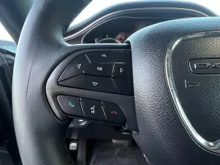2019 Dodge Challenger SXT RWD