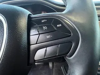2019 Dodge Challenger SXT RWD