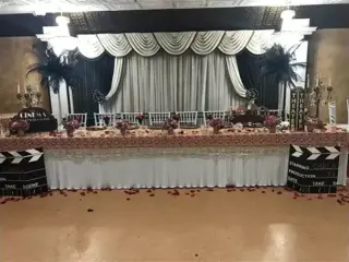 SALON REAL