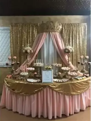 SALON REAL