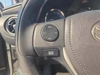 2017 Toyota Corolla L CVT (Natl)
