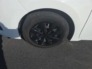 2017 Toyota Corolla L CVT (Natl)