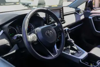 Toyota RAV4 Hybrid 2022 4x4 XLE Premium 4p SUV