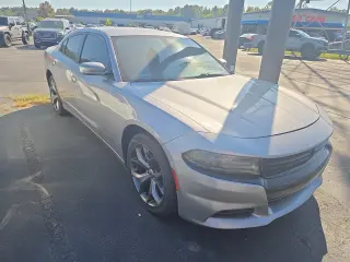 2017 Dodge Charger SXT RWD