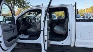 2018 Ford Super Duty F-250 SRW XL 4WD Crew Cab 6.75' Box