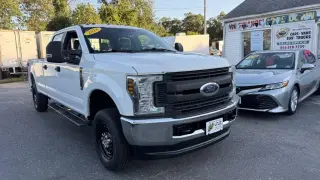 2018 Ford Super Duty F-250 SRW XL 4WD Crew Cab 6.75' Box