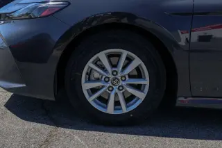 Toyota Camry 2025 SE 4dr Sedán